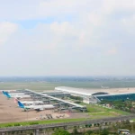Erupsi Anak Krakatau Lumpuhkan Tiga Bandara