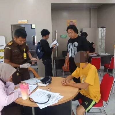 Polsek Cikande Limpahkan Tersangka Curanmor ke Kejari