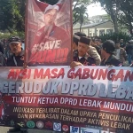 Warga Desak Ketua DPRD Lebak Dicopot