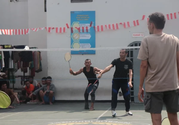 Semarak HUT ke-81 RI, Pegawai dan Warga Binaan Rutan Serang Adu Sportivitas di PORSENI