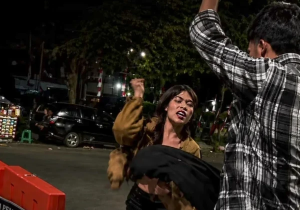 Aksi “Tim Pembasmi Boti Banten” Berujung Ricuh di Alun-Alun Rangkasbitung