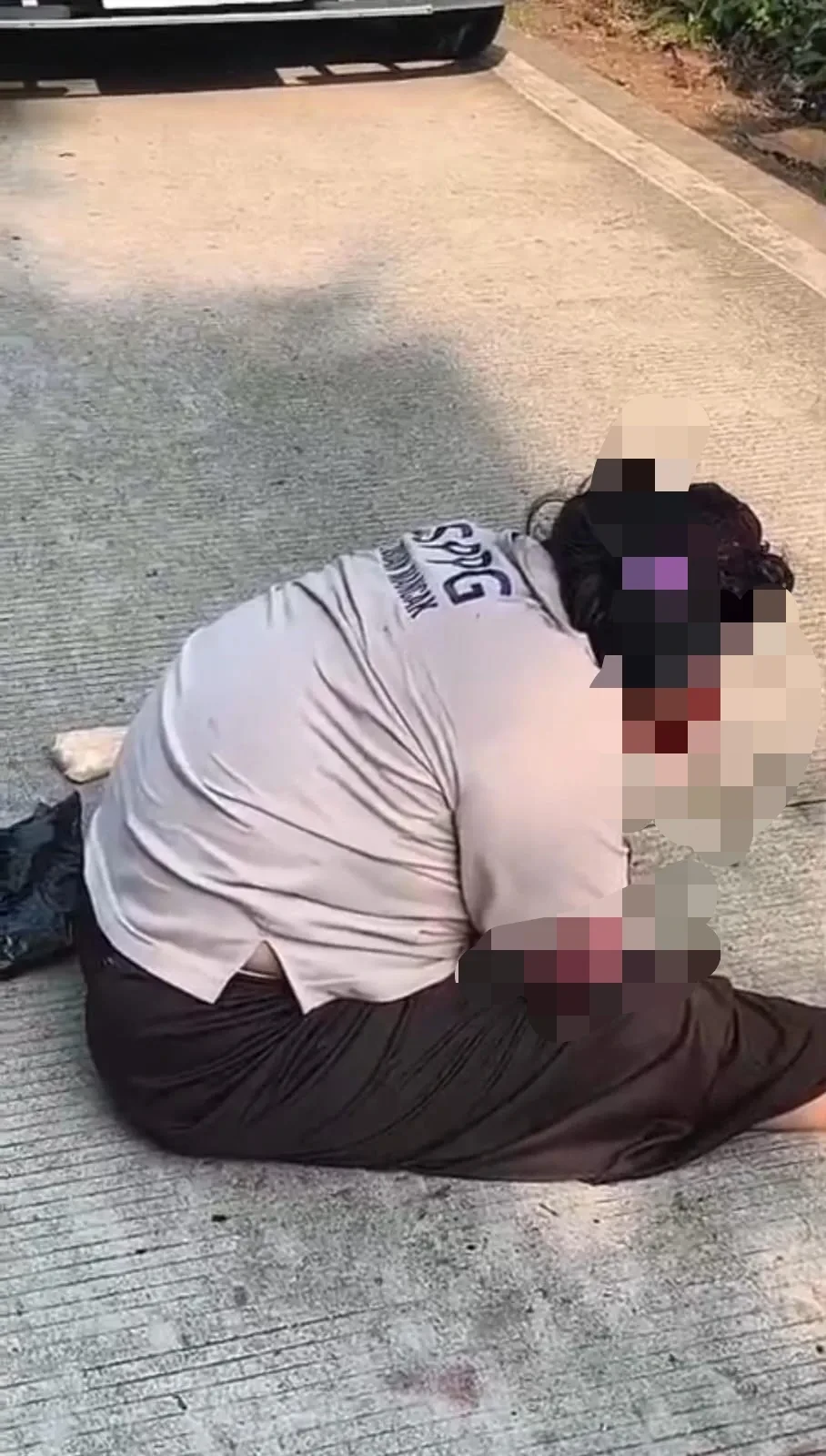 Diduga Kecelakaan di Gunungsari, Perempuan Berseragam SPPG Mancak Terluka Parah di Wajah