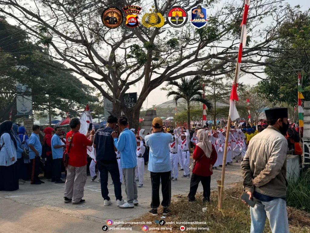 Semarak HUT RI ke-81 di Pontang, 600 Pelajar dan Warga Ramaikan Lomba Gerak Jalan