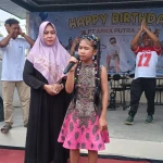Tempuh 18 Jam dari Situbondo, Viora Liandeska Hibur Warga Serang di HUT PT Arka Putra Jaya
