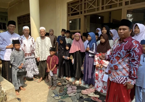 Maulid Nabi dan HUT ke-81 RI, Desa Sindangheula Gelar Tabligh Akbar dan Santuni Anak Yatim