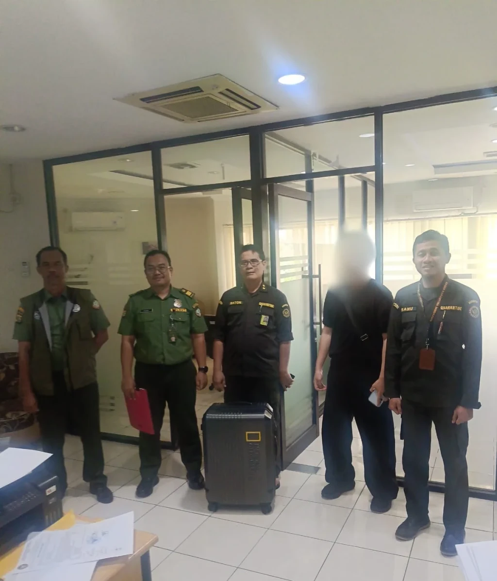 WNA Korea Ditangkap di Bandara Soekarno-Hatta, Selundupkan 8 Biawak Dilindungi dalam Koper