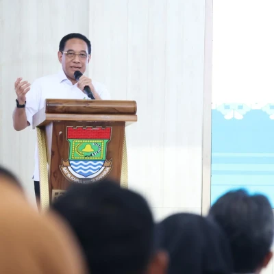 CKG Tembus 5,9 Juta Warga, Wamenkes Puji Gerak Cepat Andra Soni Jaga Kesehatan Warga Banten