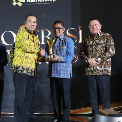 Andra Soni Bawa Banten Raih Pengakuan Nasional di Koperasi Award 2026