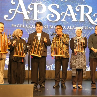 Budaya Jadi Jati Diri, Andra Soni Ajak Generasi Muda Banten Tak Lupa Akar Tradisi