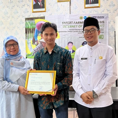 Petani Sindangheula Mulai Didorong Go Digital, Untirta Kenalkan Smart Farming Berbasis IoT
