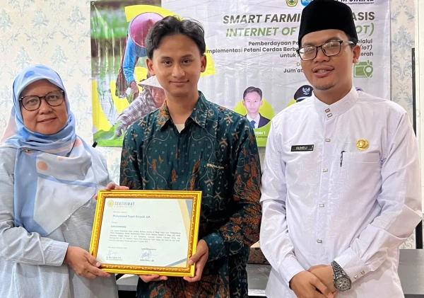 Petani Sindangheula Mulai Didorong Go Digital, Untirta Kenalkan Smart Farming Berbasis IoT