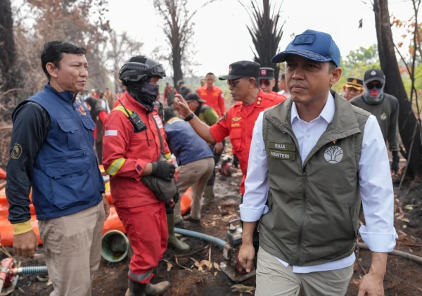 Menhut Raja Antoni BKO-kan 5.000 ASN Kehutanan ke 6 Provinsi Prioritas Tangani Karhutla