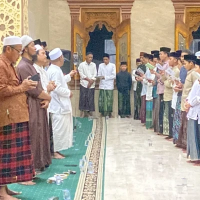500 Warga Padati Maulid Nabi di Pasagi Kembang, Kades Sindangheula: Jangan Berhenti pada Seremonial