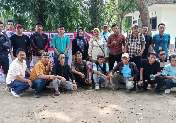 Semarak HUT RI ke-81, SMSI Kota Serang dan Mitra Media Perkuat Silaturahmi di Situ Ciwaka