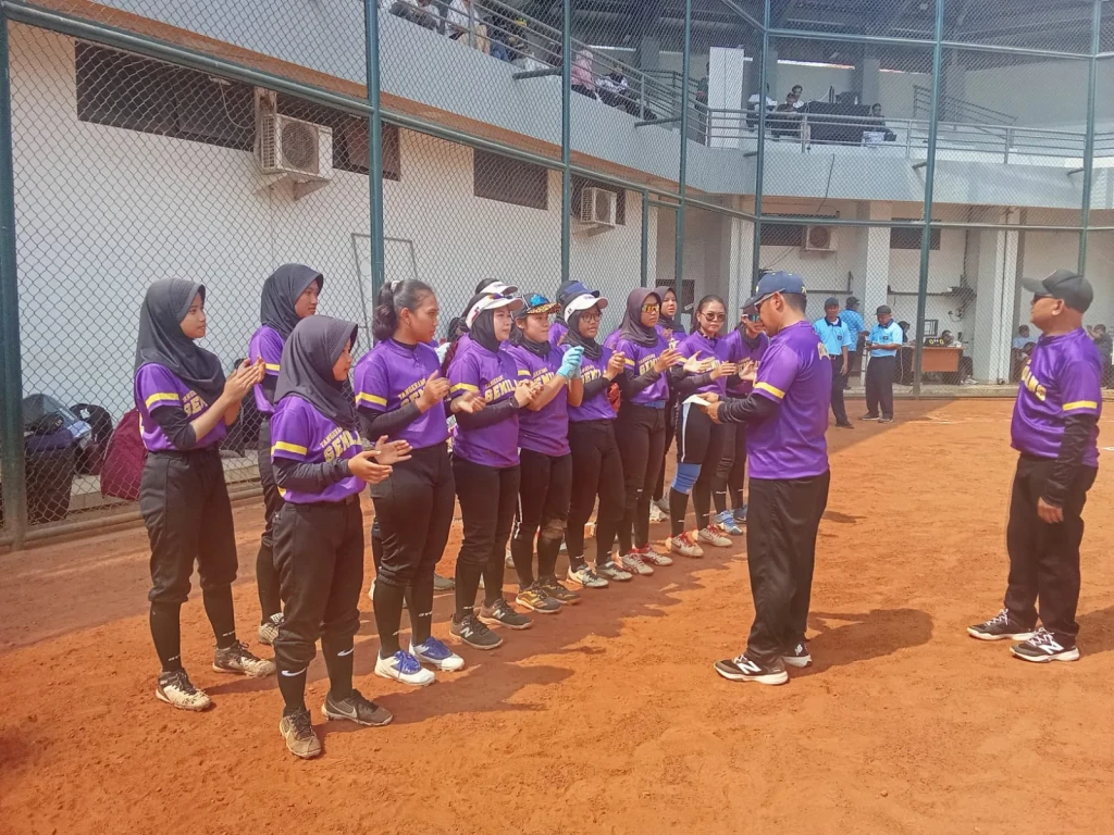 Drama Inning Kelima, Gorgeous Patahkan Gemilang 4-3