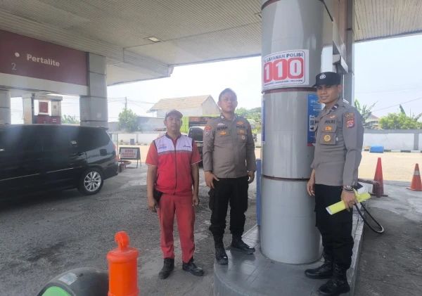 Cegah Mafia BBM Subsidi, Polsek Jawilan Pasang Layanan 110 di SPBU