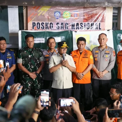 Hari Ketujuh Nihil, Andra Soni Minta SAR Jangan Berhenti