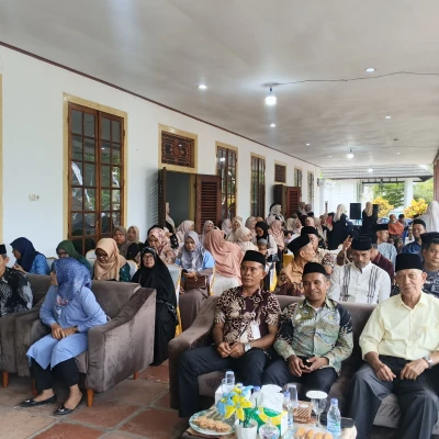 Kalapas Bandanaira Hadiri Wisuda Tahfidz Al-Qur’an Santriawan dan Santriwati MAN 4 Maluku Tengah ‎