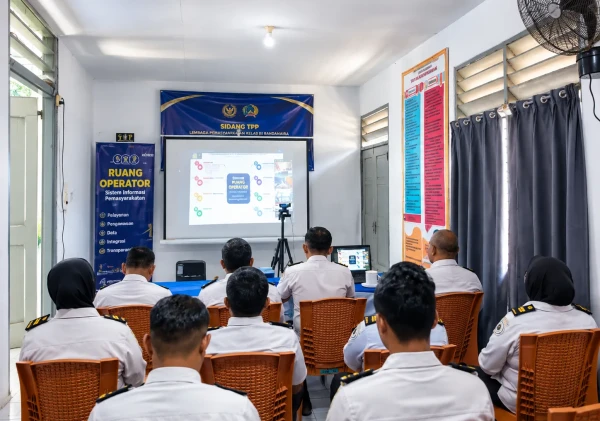 Perkuat Integritas dan Pengawasan, Lapas Bandanaira Ikuti Pengarahan Dirjenpas secara Virtual