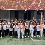 Semarak HUT ke-81 Kemerdekaan RI, Petugas dan Warga Binaan Lapas Bandanaira Kompak Kenakan Ikat Kepala Merah Putih