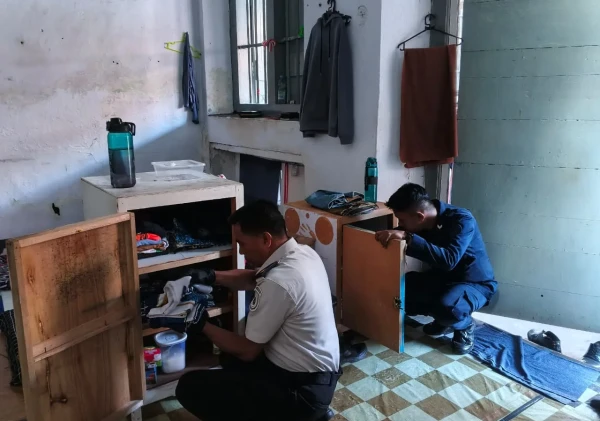 Jaga Kondusivitas Kamtib, Lapas Bandanaira Razia Blok Hunian