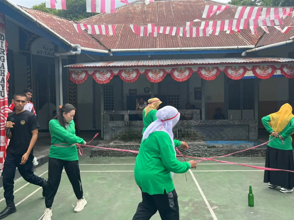 Lapas Bandanaira Semarakkan HUT ke-81 RI dengan Lomba Tradisional