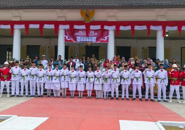 Peringati HUT ke-81 RI, Lapas Bandanaira Ikuti Upacara Bendera di Istana Mini