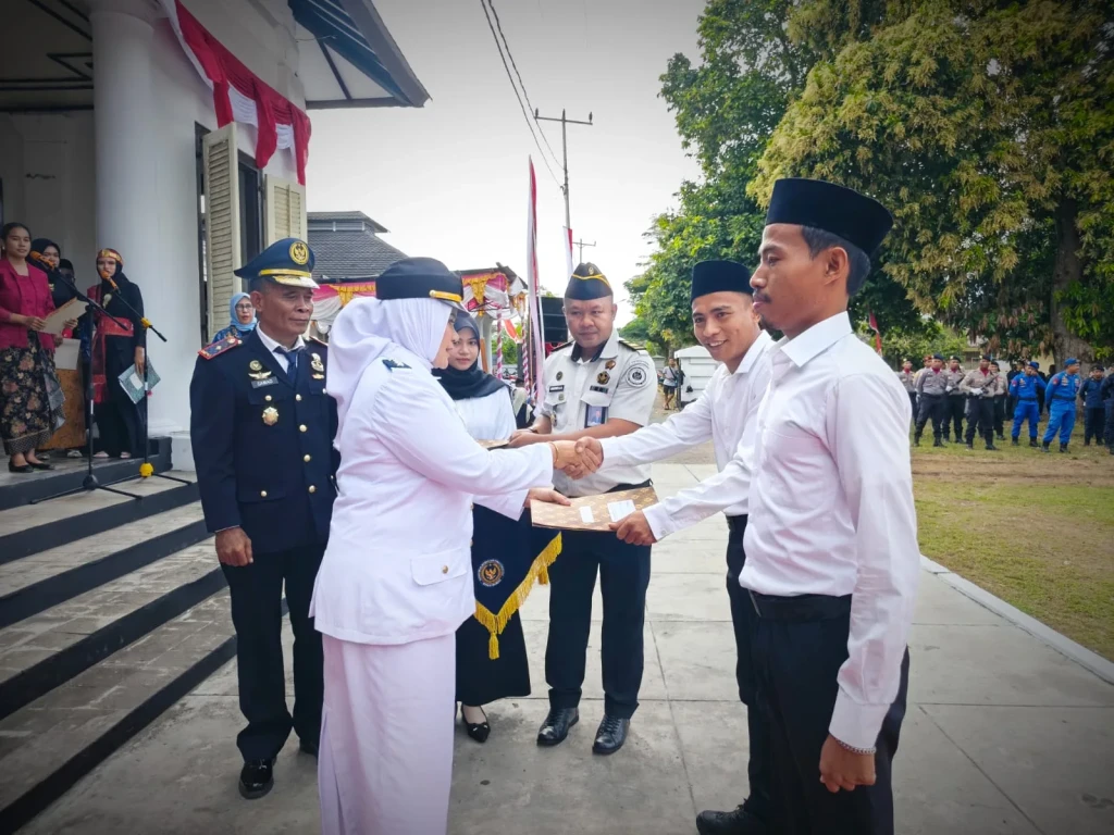 HUT ke-81 RI, Sembilan Warga Binaan Lapas Bandanaira Dapat Remisi Umum