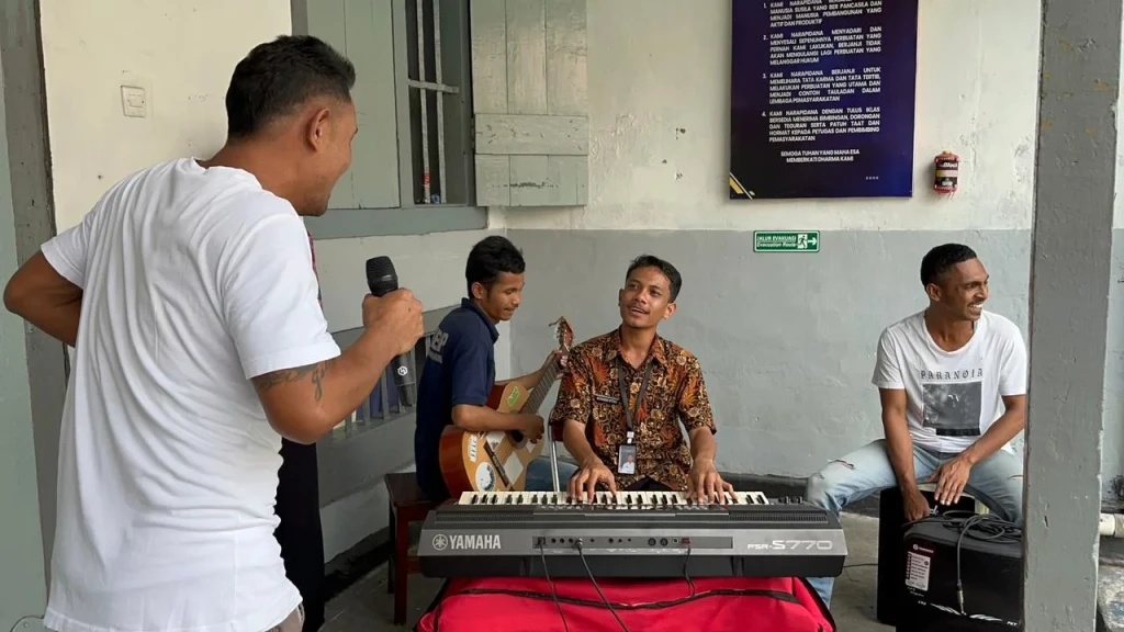 Melalui Seni Musik, Lapas Bandanaira Kembangkan Bakat dan Minat Warga Binaan