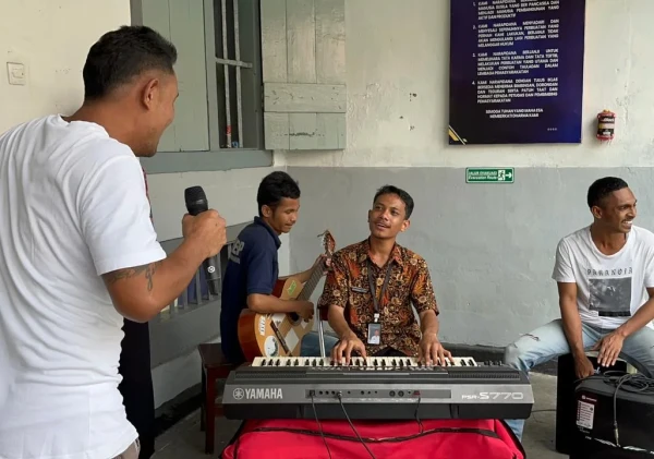 Melalui Seni Musik, Lapas Bandanaira Kembangkan Bakat dan Minat Warga Binaan