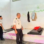 Lapas Bandanaira Lakukan Pengawasan dan Penertiban Barang serta Fasilitas Kamar Hunian