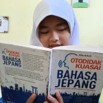 Langkah Kecil Menuju Mimpi Besar, Siswi MIS Ar Raudhotun Nur Tekuni Bahasa Jepang