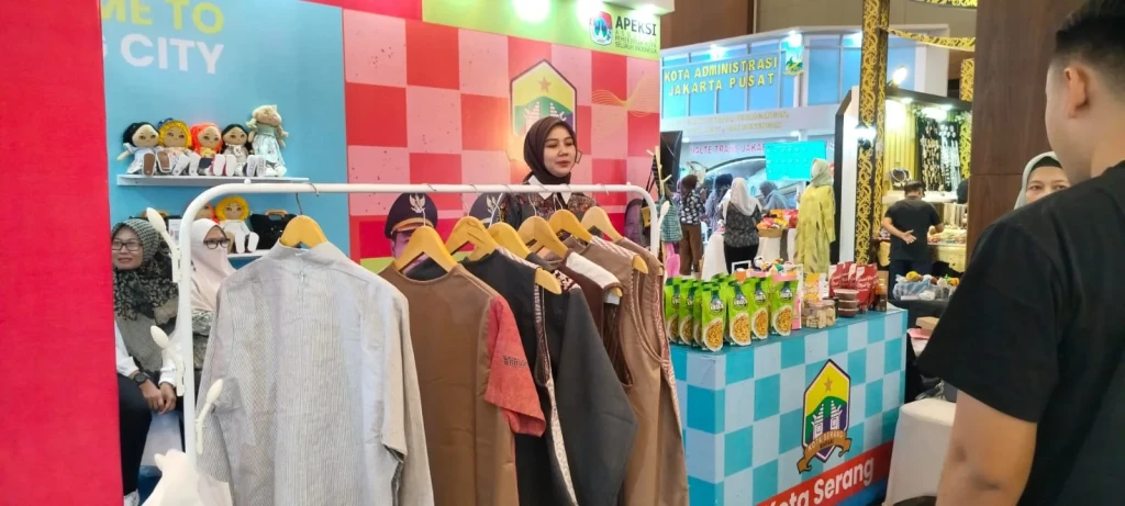 Produk Unggulan Kota Serang Curi Perhatian di Indonesia City Expo APEKSI 2026