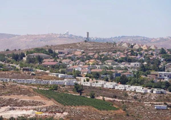 Di Tepi Barat, Pemukiman Israel Mengambil Alih Rumah Impian Warga Palestina
