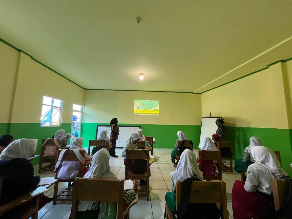 MTs. Plus Ar-Raudhotun Nur Perkuat Edukasi Anti Bullying pada MATAMUDA, Bangun Keberanian Siswa untuk Bersuara