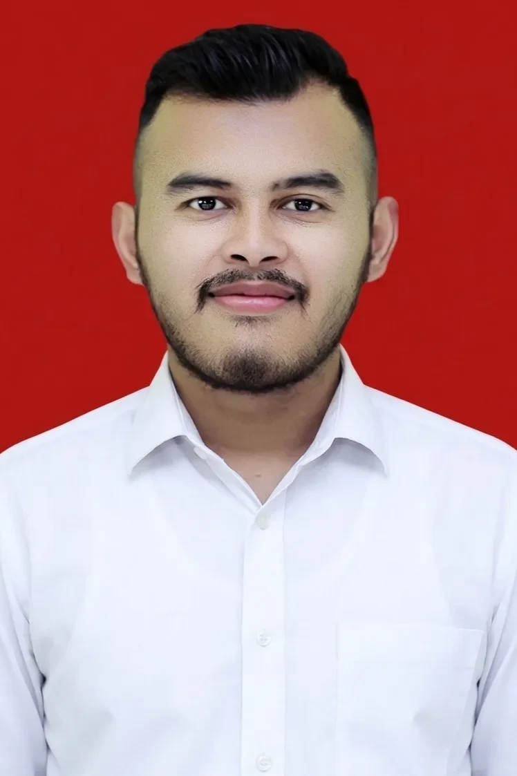 Hermansyah, S.Pd Sosok Muda Penggerak Perubahan yang Mengabdikan Hidup untuk Pendidikan, Pemerintahan, dan Pelestarian Budaya