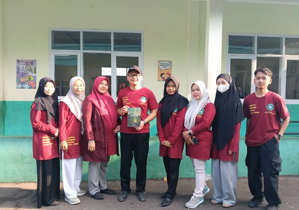 Berawal dari Keraguan, Berakhir Menjadi Inspirasi Nasional: Kisah Guru Madrasah Asal Pamalayan Diabadikan dalam Buku "Inspirasi dari Pelosok Negeri"