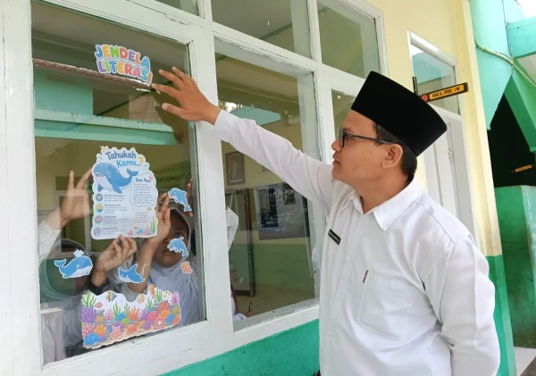 Jendela Literasi Hadirkan Ruang Belajar Kreatif di MIS Ar-Raudhotun Nur