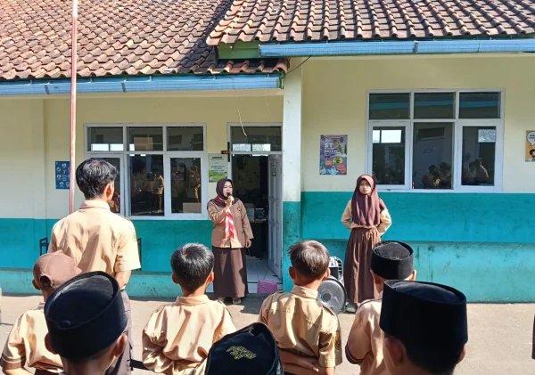 Semangat Pramuka Menggema di MIS AR-RAUDHOTUN NUR dalam Peringatan HUT Pramuka ke-65