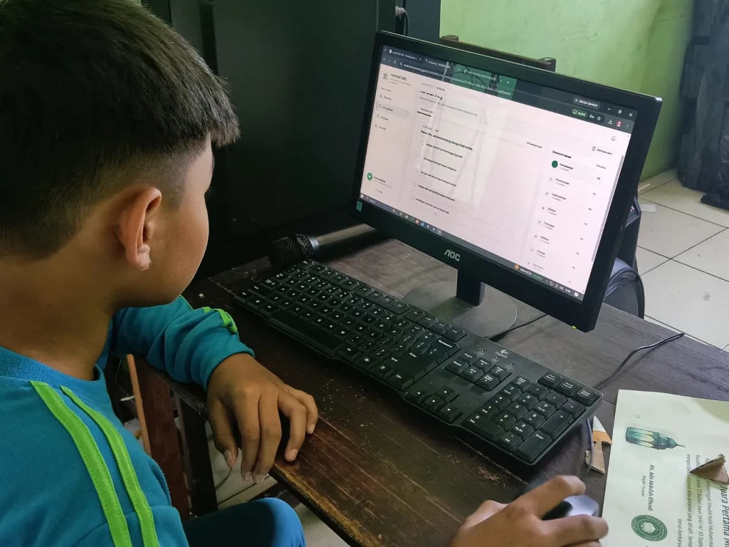 Siswa Kelas V dan VI MIS Ar-Raudhotun Nur Ikuti Survei KBC, Suarakan Pengalaman Belajar di Madrasah