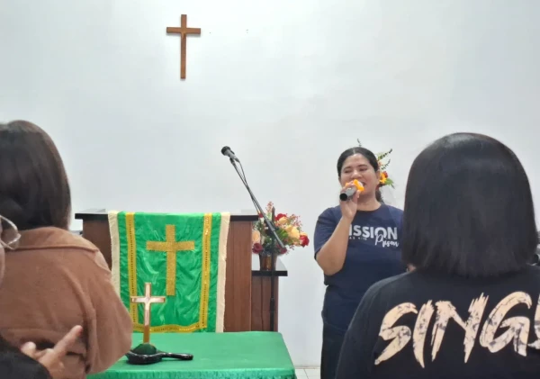 Wujudkan Pembinaan Berkelanjutan, Lapas Perempuan Ambon Bina Kerohanian Warga Binaan melalui Ibadah Bersama Tim Mission Prison