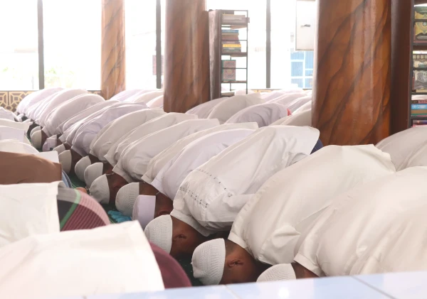 Lapas Kelas IIA Serang Gelar Sholat Istisqa Bersama Warga Binaan