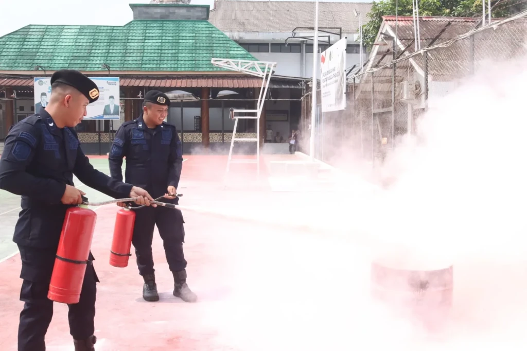 Lapas Kelas IIA Serang Gelar Sosialisasi Penanggulangan Bencana Kebakaran Bersama DAMKAR Kota Serang