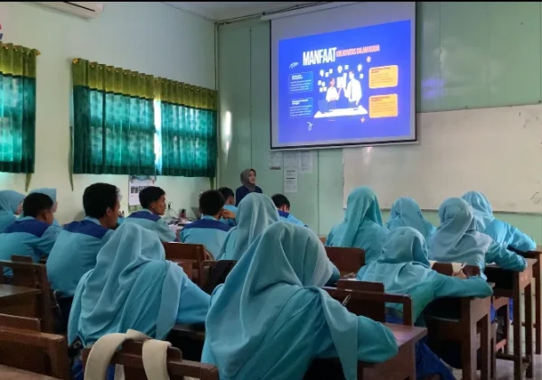 Mahasiswa PK UNY Dorong Pendidikan Berkualitas melalui Pembelajaran Inklusif bagi Siswa dengan Aktivitas Tinggi di SMK YPE Sawunggalih Kutoarjo
