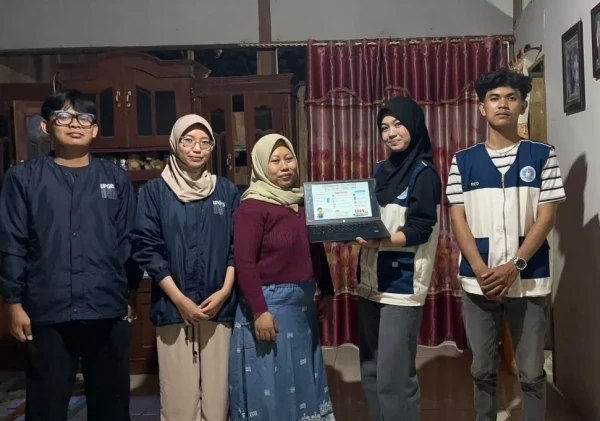 Mahasiswa UPGRIS Buka Wawasan Digital UMKM Pundenarum untuk Promosi yang Lebih Menarik