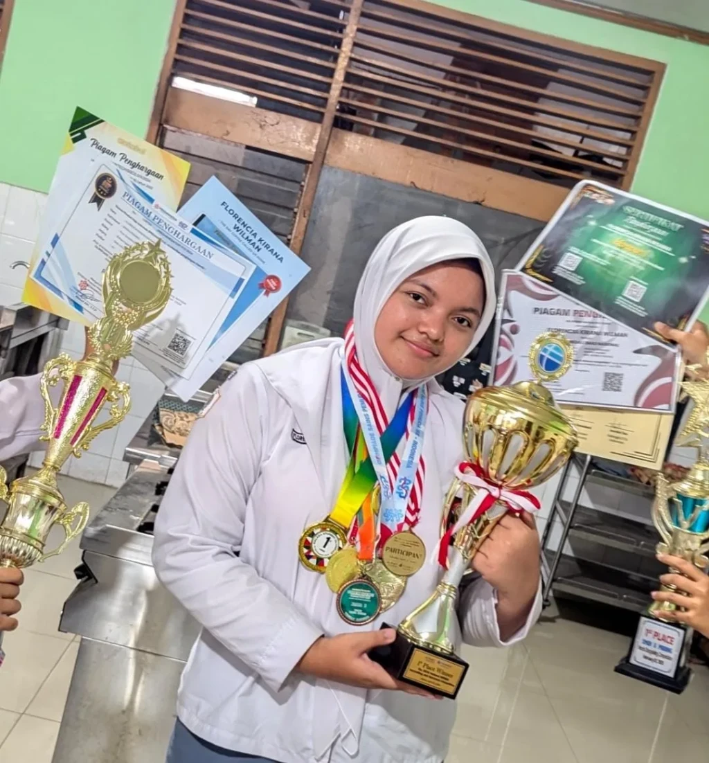 Florencia Kirana Wilman: Bukti bahwa Siswi SMK Juga Bisa Berprestasi