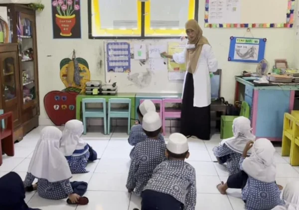 Pengabdian Guru PAUD dalam Mencerdaskan Kehidupan Bangsa
