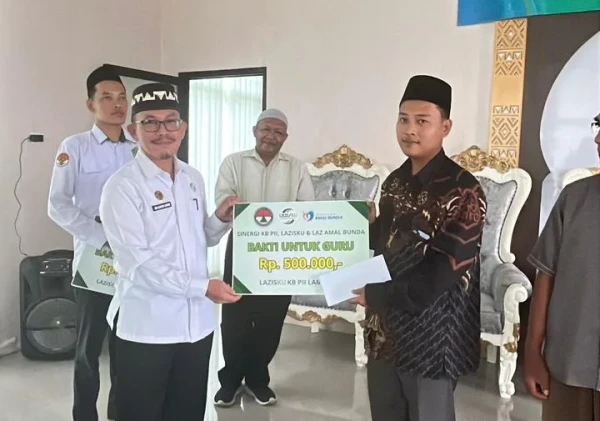 LAZISKU Lampung Salurkan Bantuan Tanda Kasih untuk Guru Honorer dan Guru Mengaji