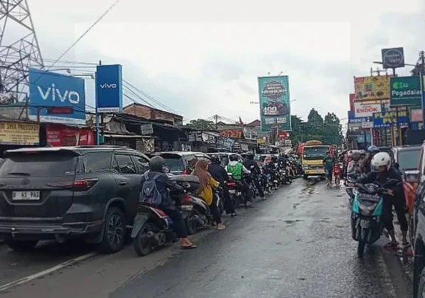 Pemkot Tangerang Tutup Sementara Jalan Ciledug Raya Akibat Genangan Air