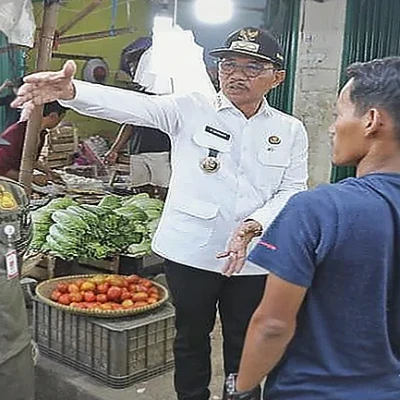 Pemkot Tangerang Tertibkan PKL di Pasar Jelang Idulfitri, Wali Kota Pimpin Langsung